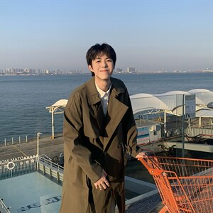 【2025秋冬】呢大衣女新款双排扣长款过膝风衣男大码男中长款大衣图片