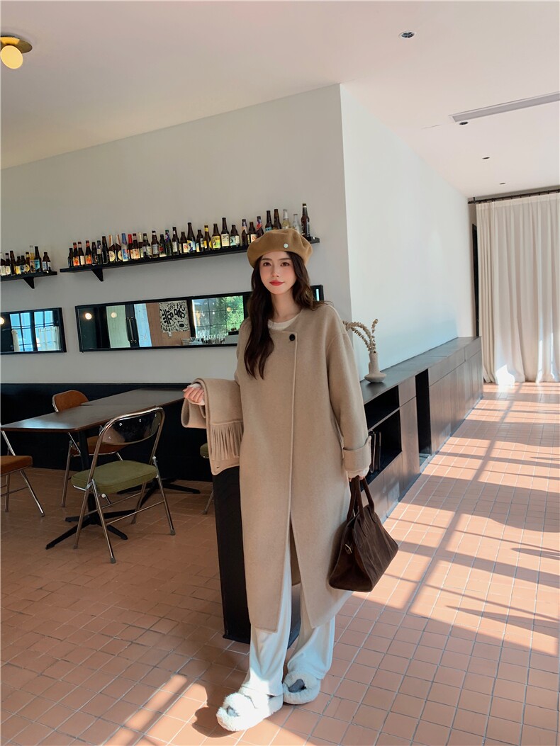 2025年春季加厚修身型流苏款,女装毛呢外套,宸诺服饰