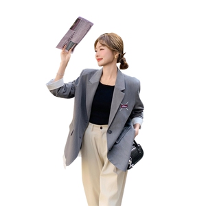 灰色韩版宽松休闲西装外套女2025秋季新款小个子时尚显瘦西服上衣图片