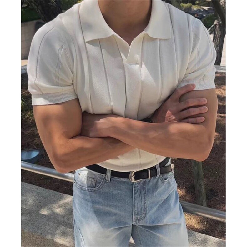 轻熟风韩系竖条纹V领设计纹理高级感冰丝短袖POLO衫PL100/P55，男装Polo衫，电商A243