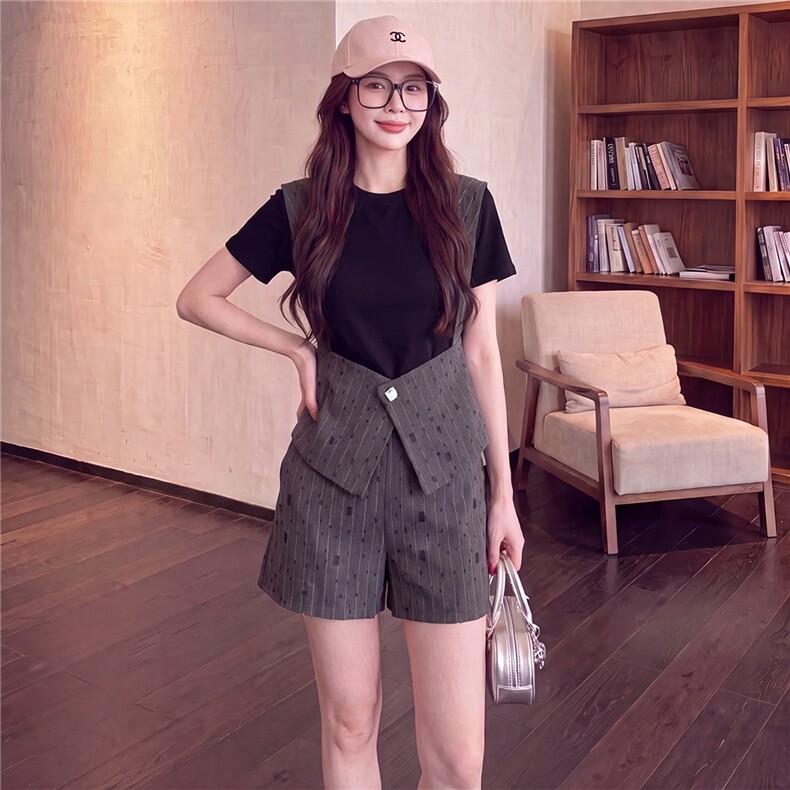欧货时尚休闲套装女夏季新款气质拼接撞色假两件短袖短裤两件套潮,女装套装/套裙,江南