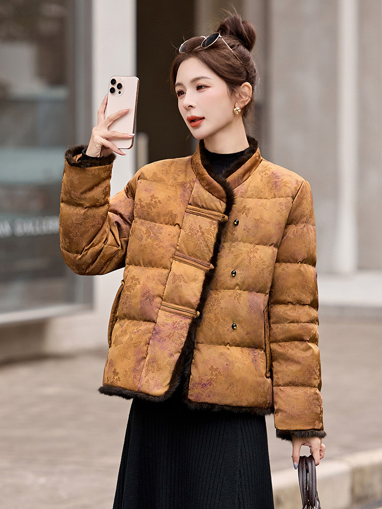 新中式G风羽绒服女2025冬新款今年流行水貂毛短款外套,女装羽绒服,伊仟回