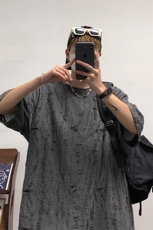 T8042/P30夏季破洞短袖T恤男个性设计感大码重磅宽松上衣，男装T恤，电商A141