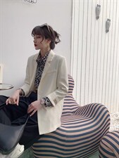 品牌连锁贴牌款，版型奈斯，简约，其它，秀薇拉