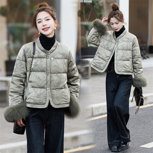 狐狸毛羽绒服女提花短外套2024冬季新款新中式白鸭绒上衣图片