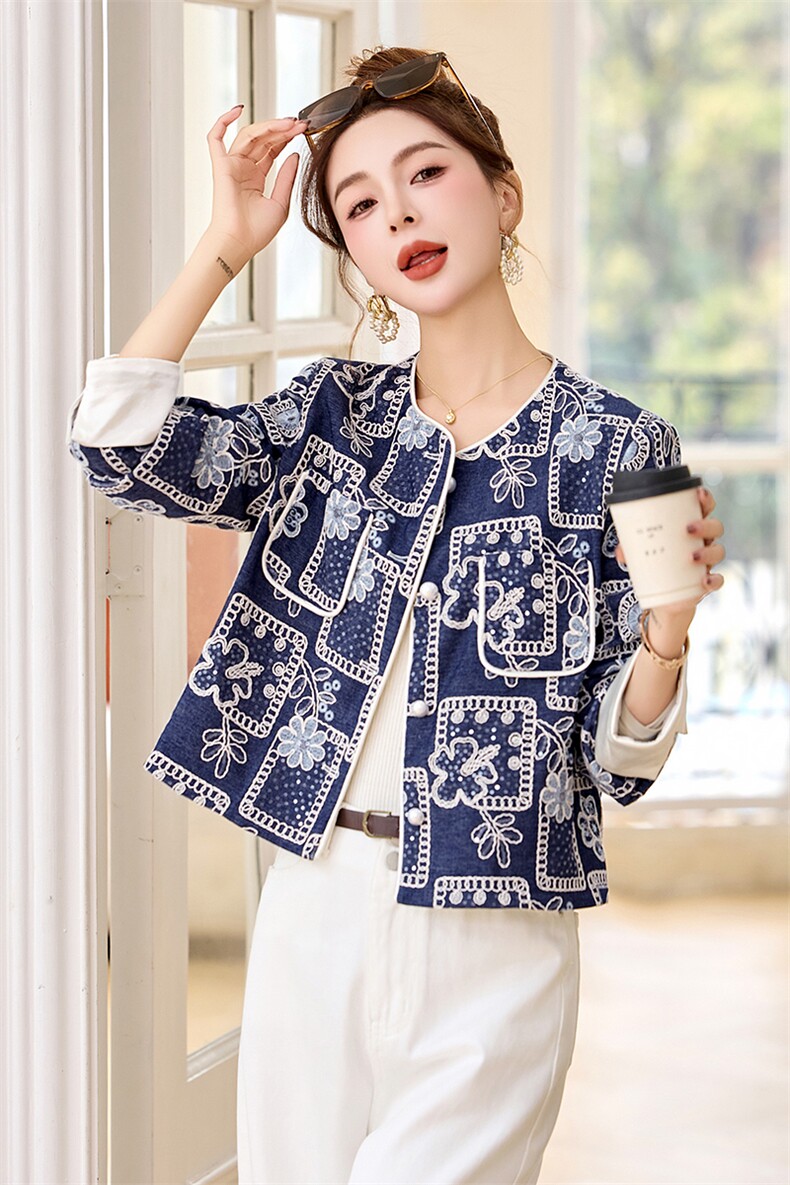 现货2025年春季新款时髦复古刺绣小香风外套,女装短外套,英标秀（1C119）