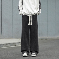 深灰色
