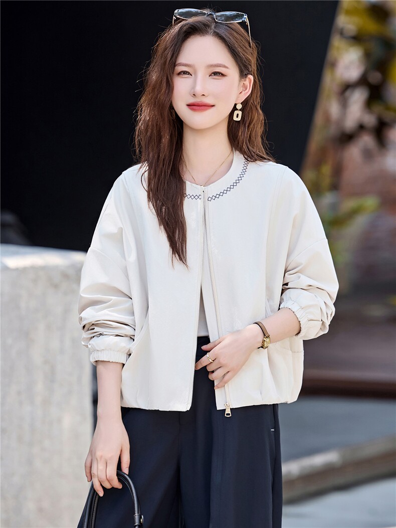 撞色刺绣圆领短外套女2025秋季新款小个子休闲百搭超好看夹克上衣,女装短外套,鑫鑫美