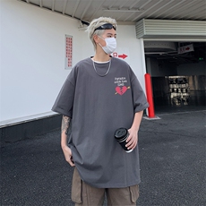 深灰色