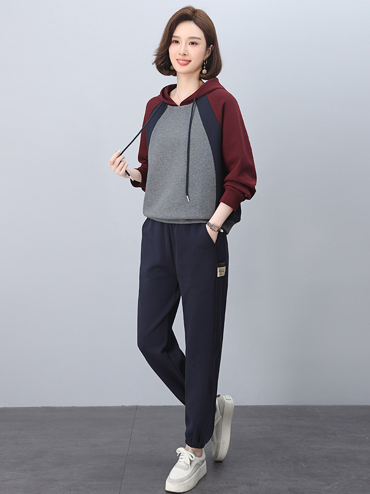 品牌专柜款春装新款韩版大码拼色两件套运动服休闲套装,女装套装/套裙,忆绮罗
