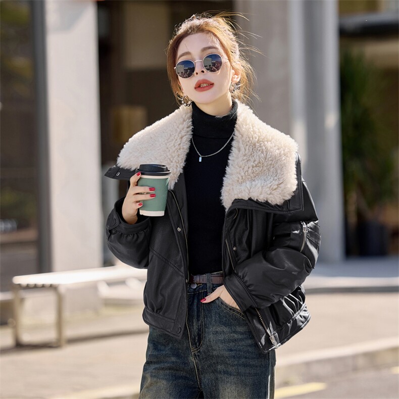 短款羽绒服女2025冬新款小个子高端欧货洋气仿羊羔毛大翻领PU皮外套,女装羽绒服,意芙