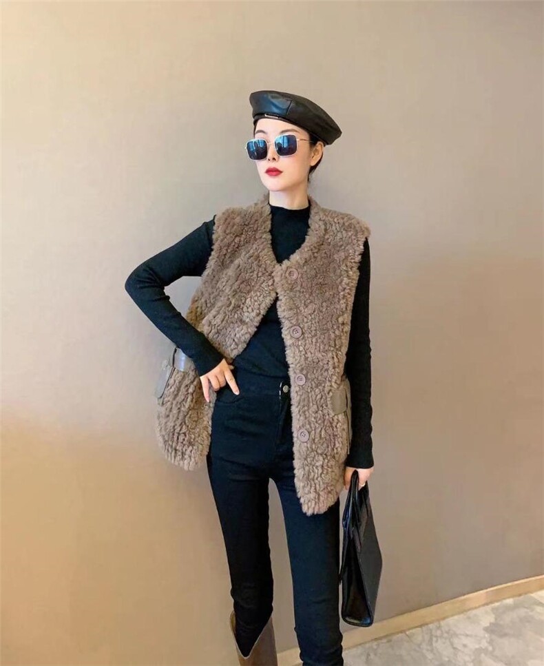 超逸世家4217专业皮毛一体马甲冬季新款，女装马甲，超逸世家