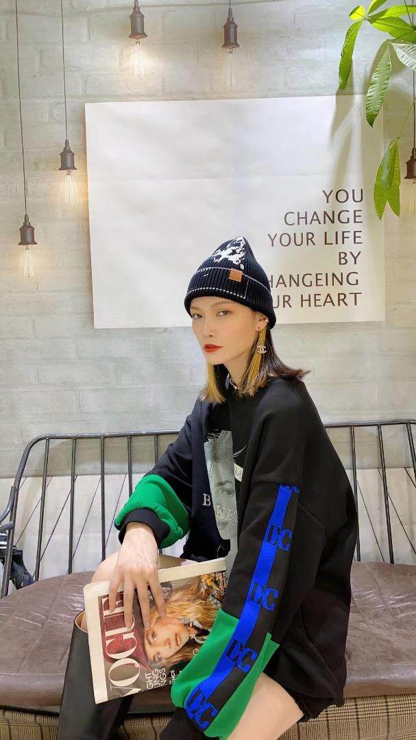 印花拼接大版卫衣，女装卫衣/绒衫，無限度