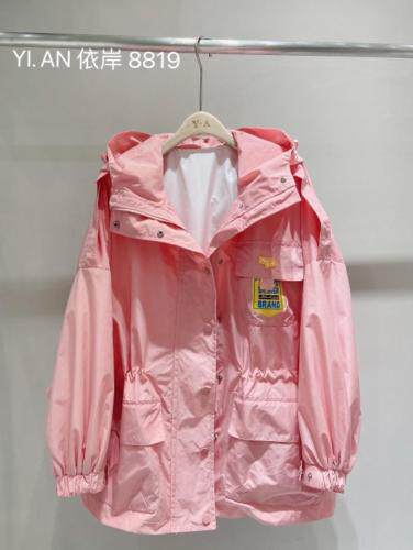 休闲外套，其它，依岸