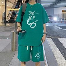 绿色