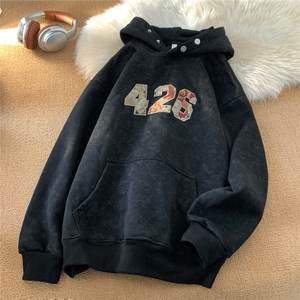 ！815A-WR2227-P70控98 冬季加绒加厚贴布绣卫衣上衣套头扎染图片