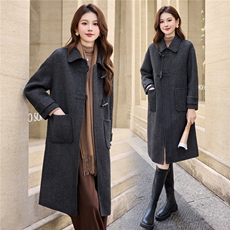 现货2025手工缝制冬季保暖新款时尚舒适中长款翻领双面羊毛大衣，女装双面呢大衣，卡杰菲
