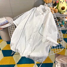 白色