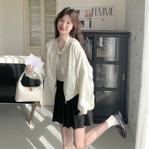 新中式国风白色夹克女2025秋季新款宽松独特超好看高级感短款外套图片