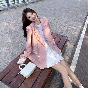 粉色设计感小香风西装春秋女2025新款温柔风宽松洋气毛边小西服图片