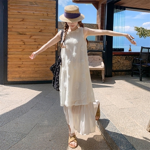 假两件荷叶边拼接无袖背心连衣裙女夏2025新款白色超好看独特长裙图片