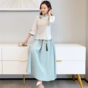 芷墨秋装新款风绣花两件套装裙民风套装裙，女装连衣裙，芷墨服饰