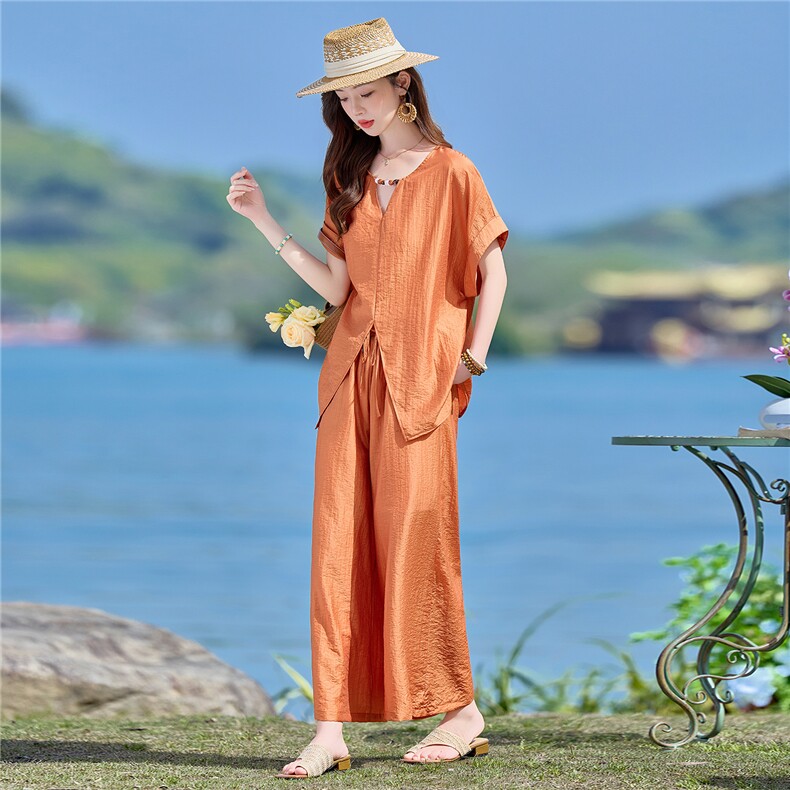 2026年夏季时尚天丝V领宽松阔腿裤裙裤套装女两件套,女装套装/套裙,依路服饰