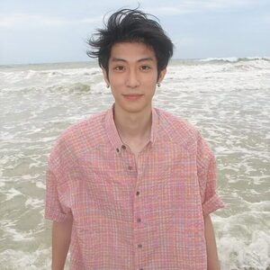 色织格纹泡泡纱宽松廊形短袖衬衫男设计感粉色衬衣 CS287-P35图片