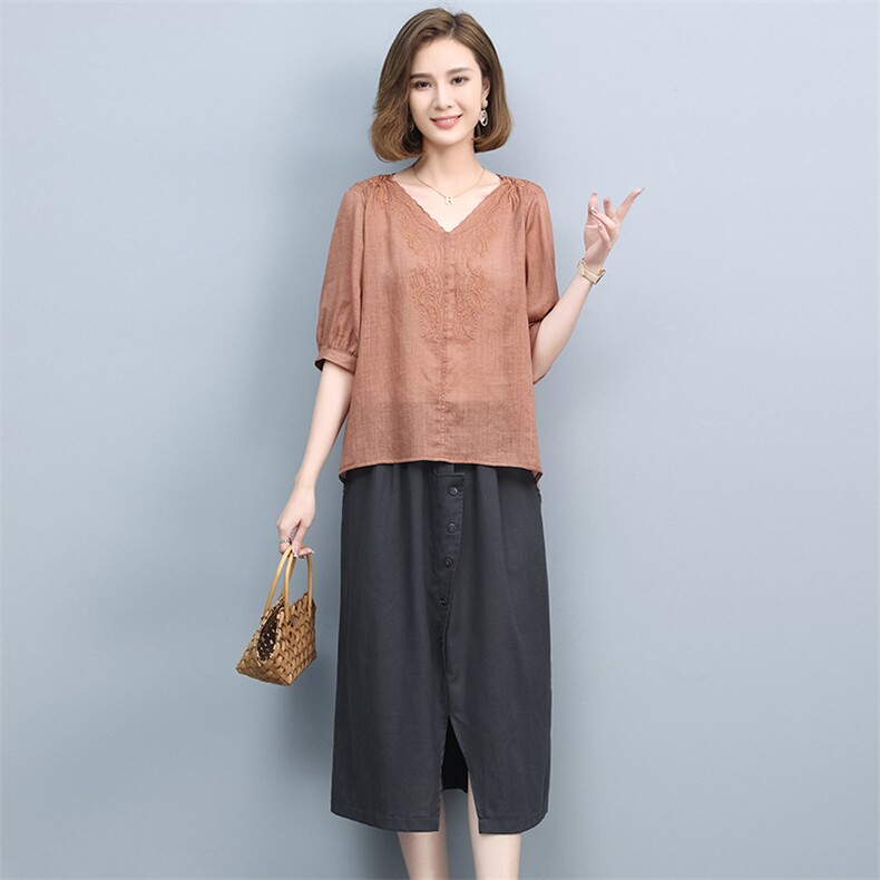 2021夏季新款简约气质V领绣花上衣时尚休闲舒适两件套裙，女装套装/套裙，丽影随形
