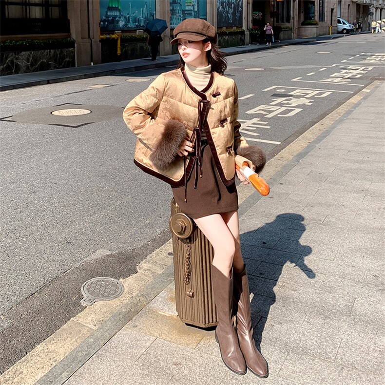 现货！2693款圆领提花料新中式狐狸毛袖短款女式羽绒服,女装羽绒服,衣秀之家