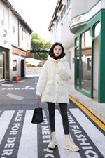 羽绒服，女装羽绒服，伊越