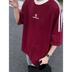 酒红色