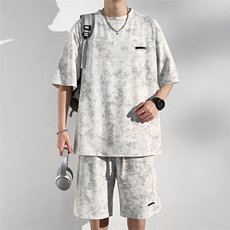 白色