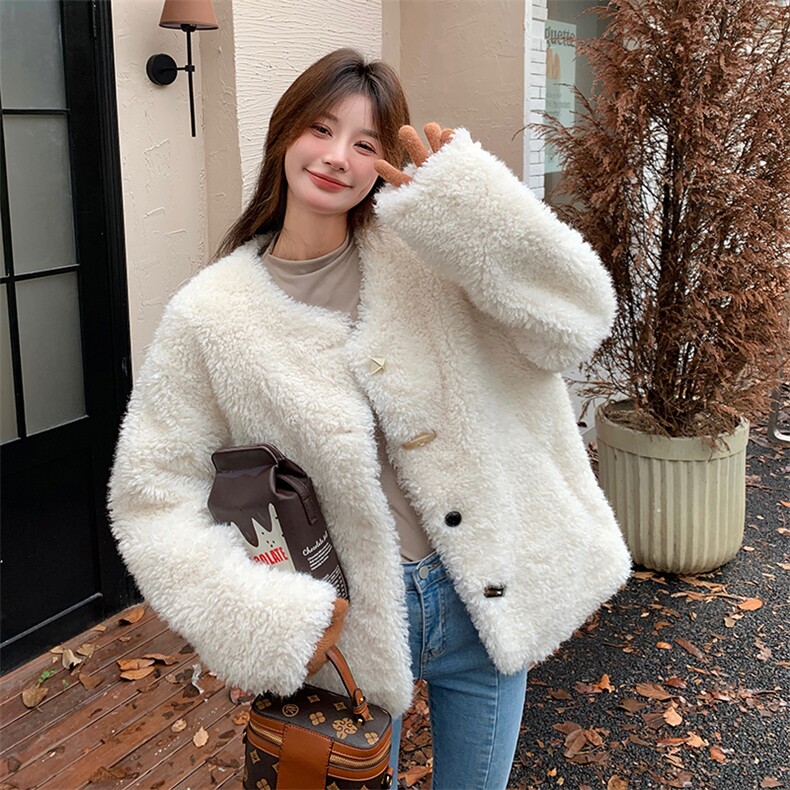 加厚气质显瘦棉服米白色皮毛一体保暖女2024冬新款小个子洋气上衣图片