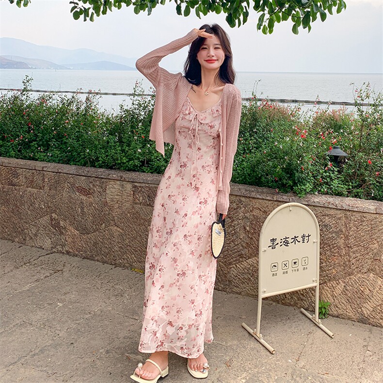 浪漫氛围感粉色开衫碎花连衣裙套装女夏季新款独特漂亮长裙两件套,女装连衣裙,2D075