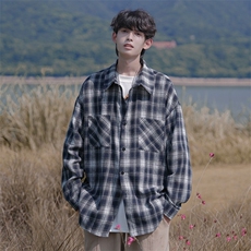 藏青格