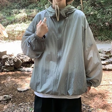 灰色