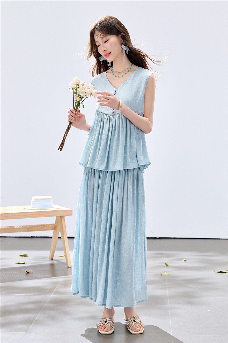 夏季新款现货！2026休闲风宽松版v领单排扣显瘦大裙摆两件套装女,女装套装/套裙,央宝儿