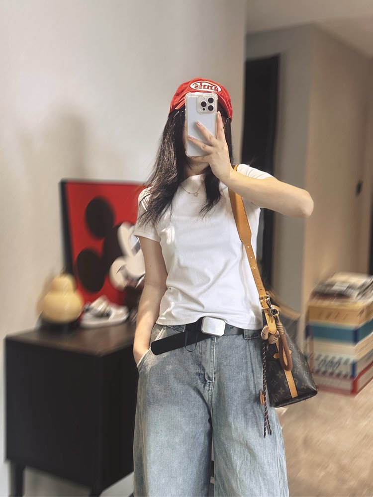 辣妹圆领短袖T恤女装春季2025新款气质修身显瘦纯色短款上衣t恤,女装T恤,沐策羊绒
