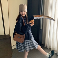 深蓝色简约设计感牛仔外套女春季2025年新款韩系休闲百搭短款上衣，女装短外套，2C239