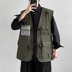 军绿色