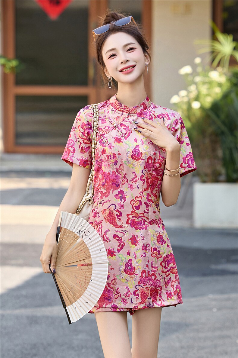 新中式印花连衣裙短裤套装女夏2025新款小个子国风旗袍裙子两件套,女装套装/套裙,贵人树