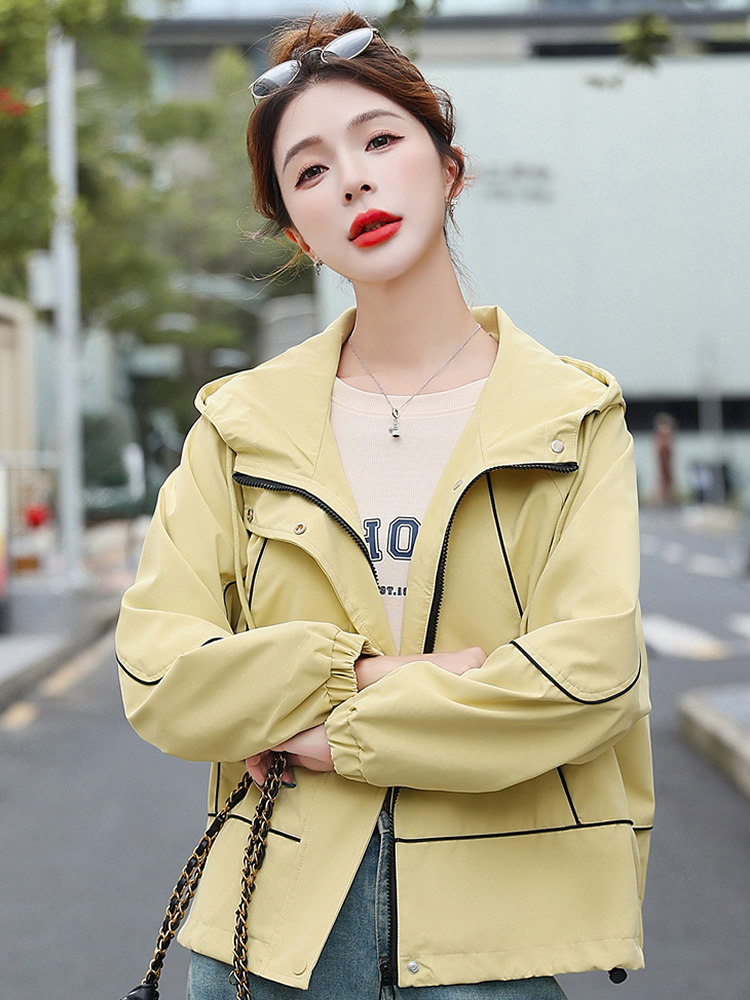 （现货）新款时尚休闲连帽外套女,女装短外套,韩蔻秀