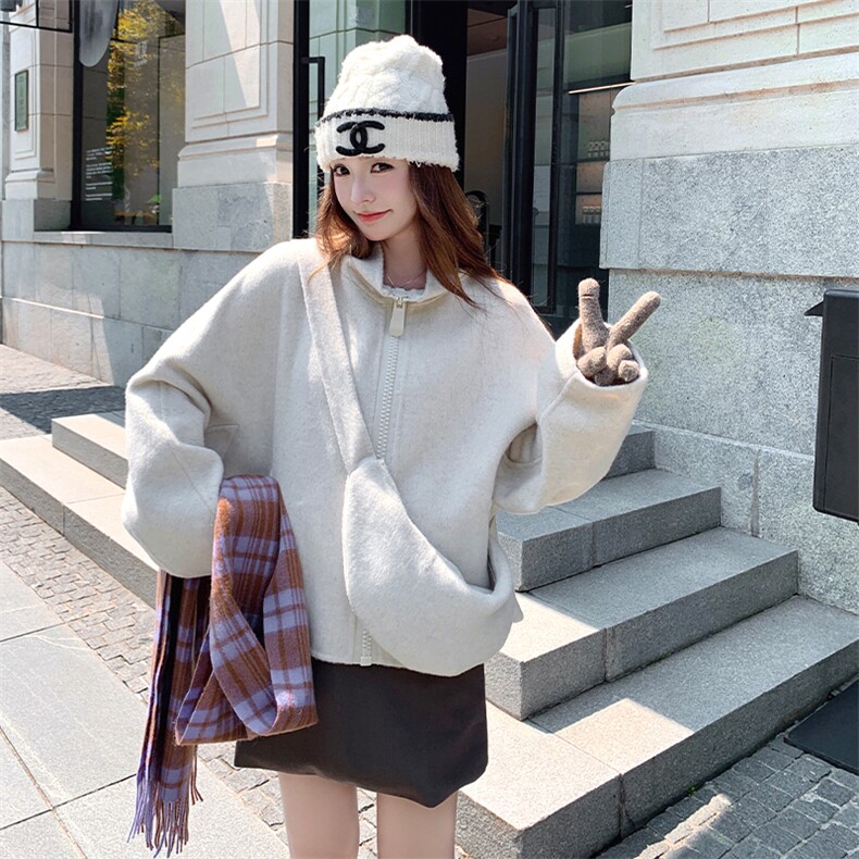 温柔风连帽羊毛短外套女2025冬季新款新款宽松显瘦小个子毛呢外套,女装短外套,2C108