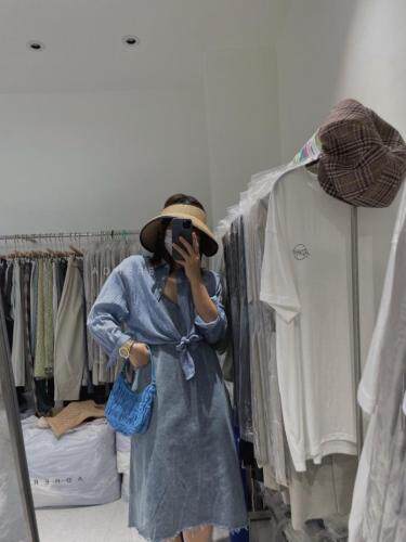 现货水洗牛仔裙百搭款式sm，女装，ADHERE