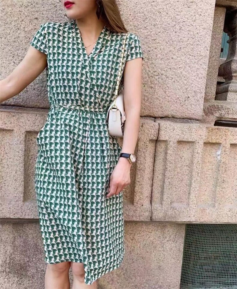 【夏季新款】高档次仿连衣裙，女装连衣裙，梦中秋月