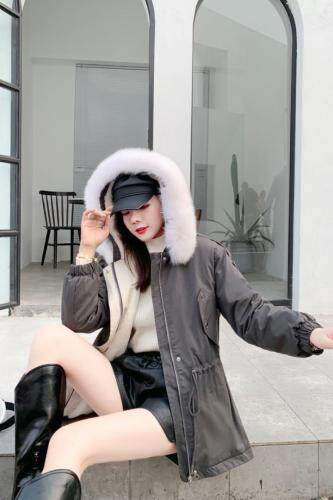 冬季新款大毛领中长款派克，女装，田间晨露