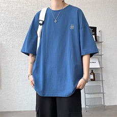 蓝色