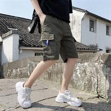 军绿色