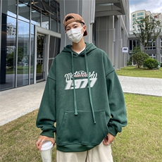 军绿色